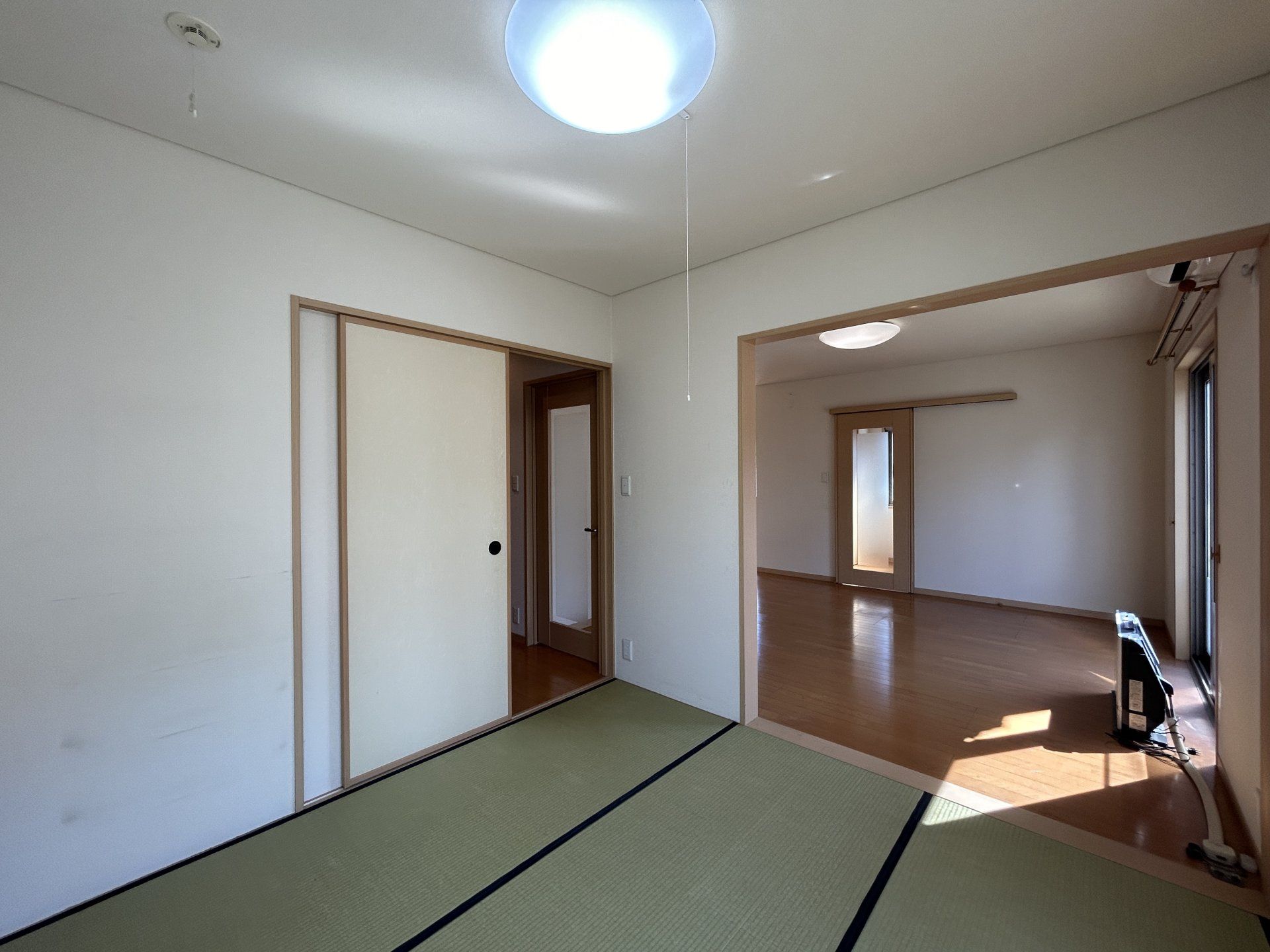 【現況販売】1階和室です。和室があると落ち着いた雰囲気があってくつろげますね。